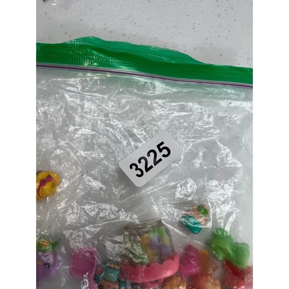 Mattel Animal Jam My Mini MixieQ's Multicolor‎ Action Figure Mixed Toys Lot